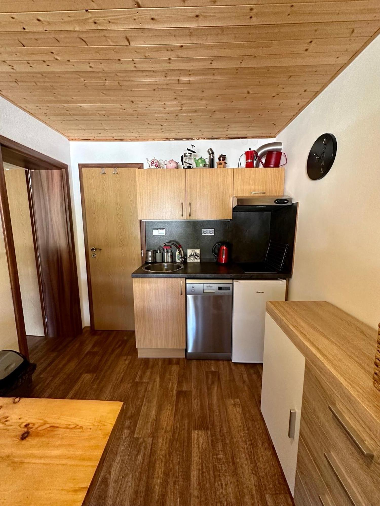 Apartman S Vyhledem Na Jezerni Stenu Zelezna Ruda Exterior photo